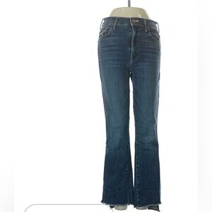 Mother sz 26 high waisted The Insider Crop step fray. Color - Teaming up